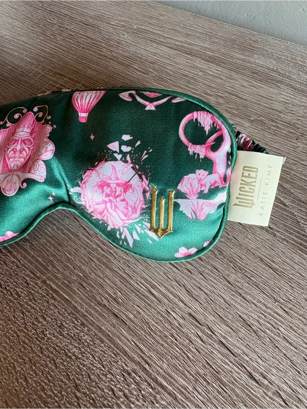 Wicked x Katie Kime sleep mask - Emerald Green & Pink